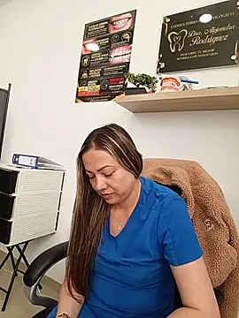 Snapshot of Madisson-04_ chatting on July 3, 2026, 3:29 pm Madisson-04 online show from July 3, 2026, 3:29 pm