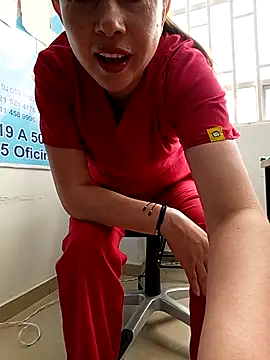 Snapshot of Madisson-04_ chatting on March 14, 2026, 2:56 pm Madisson-04 online show from March 14, 2026, 2:56 pm