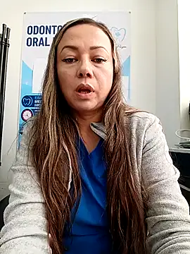 Snapshot of Madisson-04_ chatting on February 19, 2026, 5:10 pm Madisson-04 online show from February 19, 2026, 5:10 pm