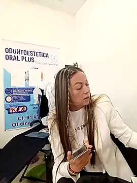 Madisson-04  online show from January 17, 2026, 2:09 pm