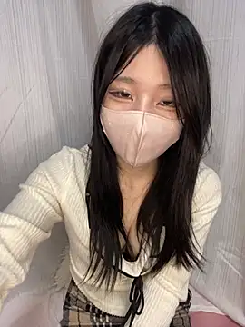 Yuki chan 2 online show from March 27, 2026, 1:56 pm