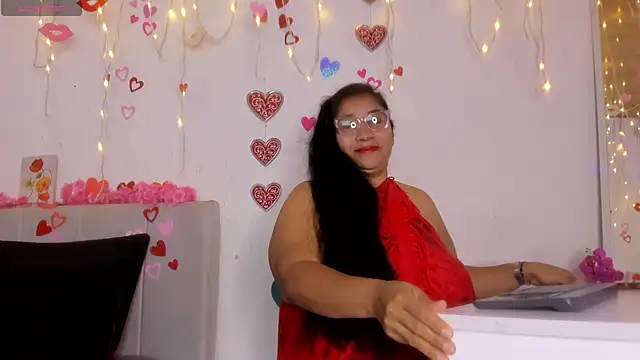 milf latinn online show from September 24, 2025, 2:45 pm