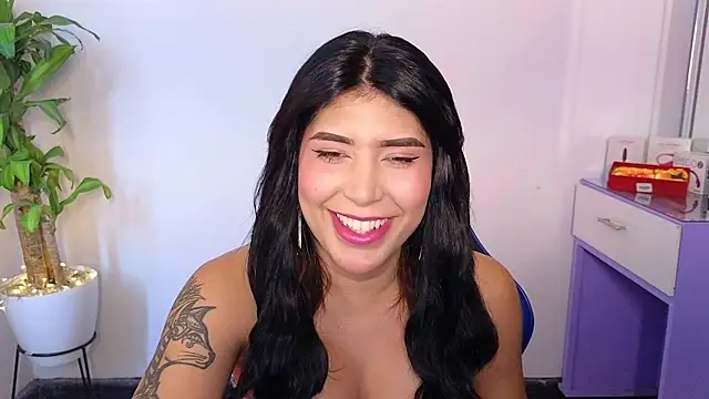 dahiana marin online show from May 4, 2026, 8:00 pm