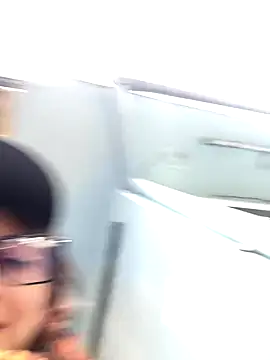 Snapshot of Clavelnegro chatting on December 3, 2025, 9:25 pm Clavelnegro online show from December 3, 2025, 9:25 pm