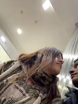 Snapshot of Clavelnegro chatting on December 5, 2025, 12:59 pm Clavelnegro online show from December 5, 2025, 12:59 pm