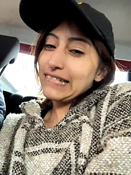 Snapshot of Clavelnegro chatting on December 14, 2025, 9:42 pm Clavelnegro online show from December 14, 2025, 9:42 pm