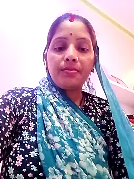 Sharma pooja online show from October 3, 2025, 3:02 pm