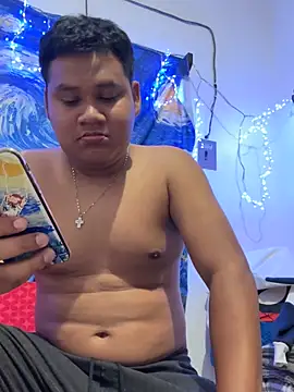 Snapshot of Danimiles chatting on February 5, 2026, 5:47 am Danimiles online show from February 5, 2026, 5:47 am