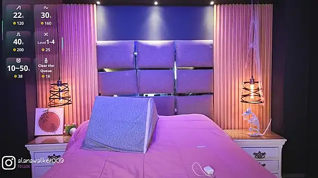 Snapshot of AlanaWalker9 chatting on December 2, 2025, 4:03 am AlanaWalker9 online show from December 2, 2025, 4:03 am