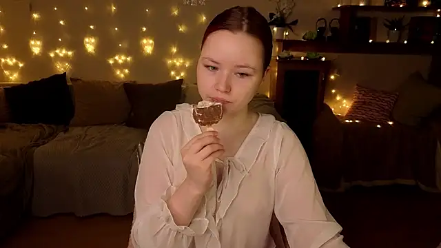 Snapshot of Sweetie_Hope chatting on July 19, 2026, 3:09 pm Sweetie Hope online show from July 19, 2026, 3:09 pm