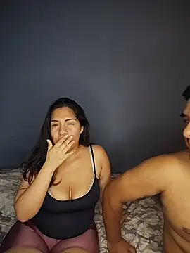 Snapshot of badlove42 chatting on December 3, 2025, 10:20 pm badlove42 online show from December 3, 2025, 10:20 pm