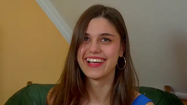 Snapshot of ArianaAllens chatting on October 8, 2025, 6:26 am ArianaAllens online show from October 8, 2025, 6:26 am