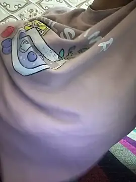 Snapshot of Aidakhan1212 chatting on March 5, 2026, 4:03 pm Aidakhan1212 online show from March 5, 2026, 4:03 pm