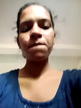 Snapshot of BebyDoll_143 chatting on October 3, 2025, 3:52 am BebyDoll 143 online show from October 3, 2025, 3:52 am