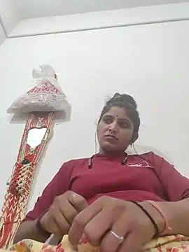 Snapshot of LUCKY_cut chatting on July 21, 2026, 3:46 pm LUCKY cut online show from July 21, 2026, 3:46 pm