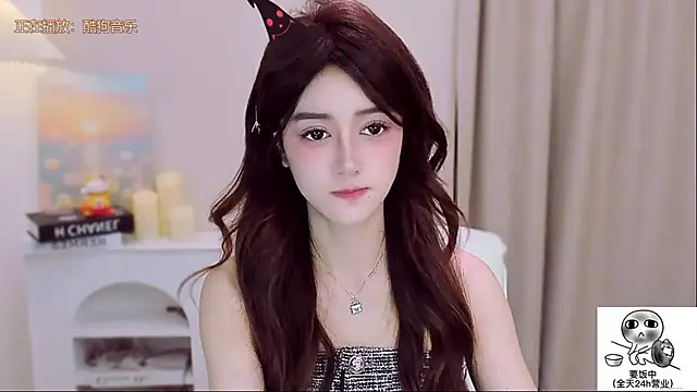 Snapshot of Wow-fairy chatting on October 26, 2025, 12:49 pm Wow-fairy online show from October 26, 2025, 12:49 pm