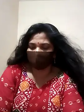 Nila Boudi online show from September 26, 2025, 11:50 am