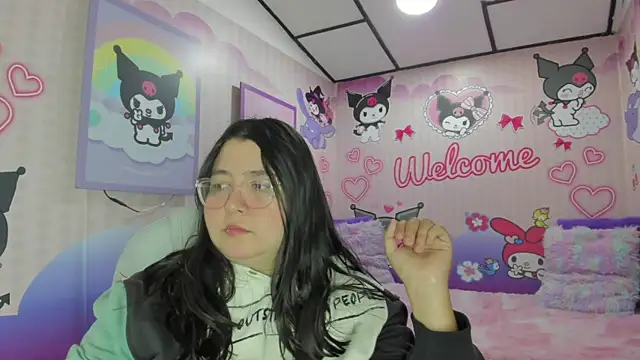 Snapshot of Dulce_meow chatting on June 11, 2026, 12:02 pm Dulce meow online show from June 11, 2026, 12:02 pm
