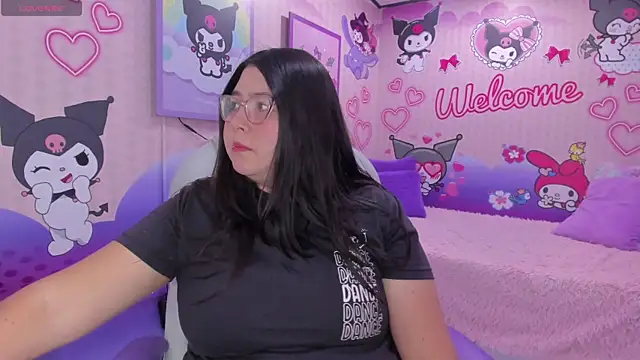 Snapshot of Dulce_meow chatting on May 19, 2026, 11:50 am Dulce meow online show from May 19, 2026, 11:50 am
