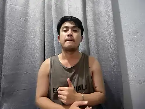 mateo012920 online show from October 20, 2025, 8:20 pm