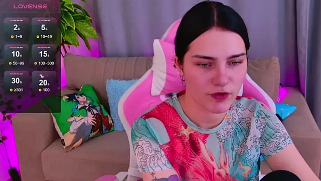 Snapshot of Angel_Braun chatting on October 24, 2025, 2:27 pm Angel Braun online show from October 24, 2025, 2:27 pm