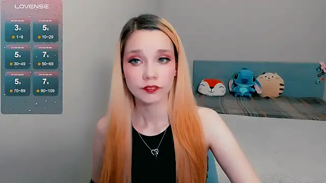 Snapshot of Kitten_Alissa chatting on October 15, 2025, 7:00 pm Kitten Alissa online show from October 15, 2025, 7:00 pm