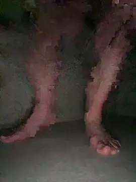 Snapshot of fisthole1882 chatting on December 16, 2025, 2:05 am fisthole1882 online show from December 16, 2025, 2:05 am