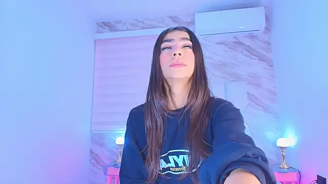 collet 1 online show from November 15, 2025, 11:58 am