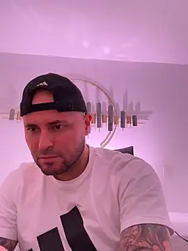 joshmahe online show from October 8, 2025, 4:47 am