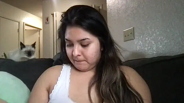 tinnnyym online show from February 4, 2026, 5:19 pm