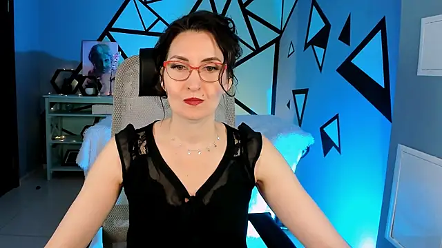 Snapshot of UnaTerra chatting on March 30, 2026, 9:00 am UnaTerra online show from March 30, 2026, 9:00 am