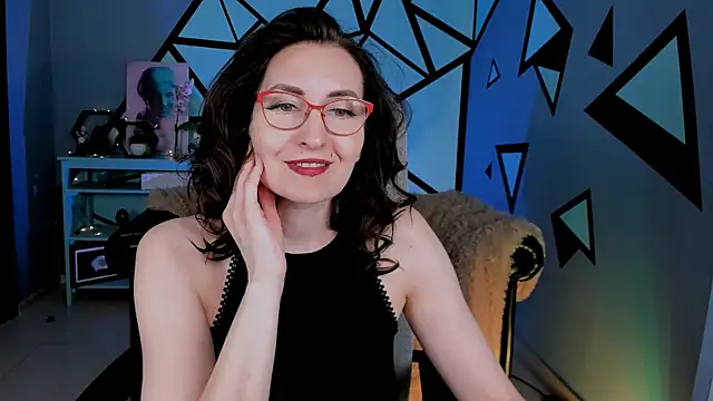 Snapshot of UnaTerra chatting on April 11, 2026, 9:24 am UnaTerra online show from April 11, 2026, 9:24 am