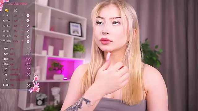 AudieKaemmerer online show from November 9, 2025, 4:33 pm