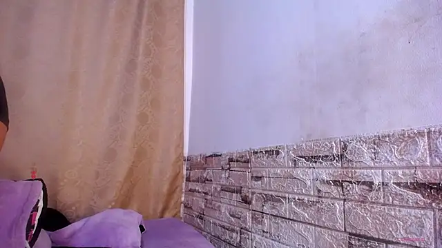 Snapshot of Bicky_24 chatting on July 14, 2026, 9:03 am Bicky 24 online show from July 14, 2026, 9:03 am