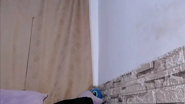 Snapshot of Bicky_24 chatting on May 8, 2026, 8:18 am Bicky 24 online show from May 8, 2026, 8:18 am