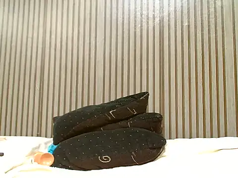 Snapshot of ROYALASS25 chatting on March 20, 2026, 9:49 pm ROYALASS25 online show from March 20, 2026, 9:49 pm