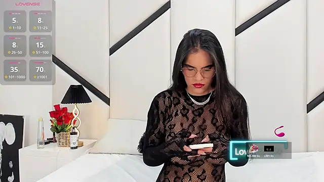 Snapshot of XimenaCosta chatting on June 6, 2026, 3:50 pm XimenaCosta online show from June 6, 2026, 3:50 pm