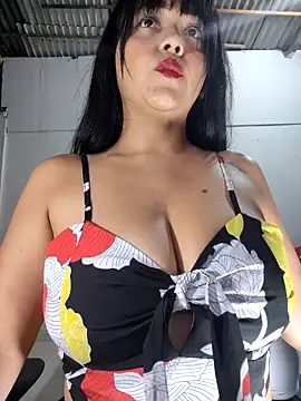 karly hot  online show from May 12, 2026, 12:41 am