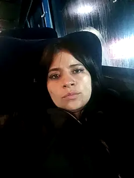 ValerieLove  online show from March 15, 2026, 1:45 am