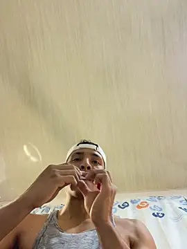 Snapshot of Smith_Fitness chatting on March 19, 2026, 1:00 pm Smith Fitness online show from March 19, 2026, 1:00 pm