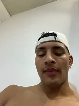 Snapshot of Smith_Fitness chatting on March 2, 2026, 2:24 pm Smith Fitness online show from March 2, 2026, 2:24 pm