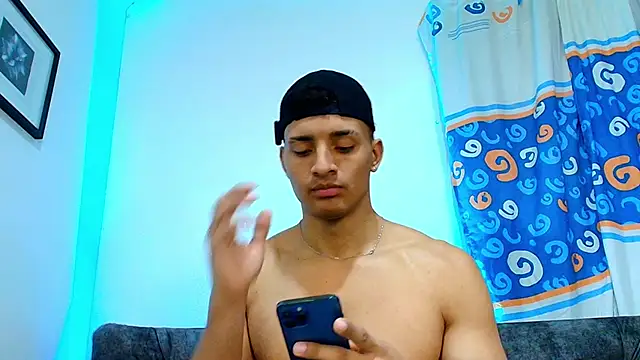 Snapshot of Smith_Fitness chatting on June 17, 2026, 3:22 pm Smith Fitness online show from June 17, 2026, 3:22 pm