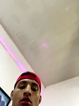 Smith Fitness online show from December 17, 2025, 11:48 am