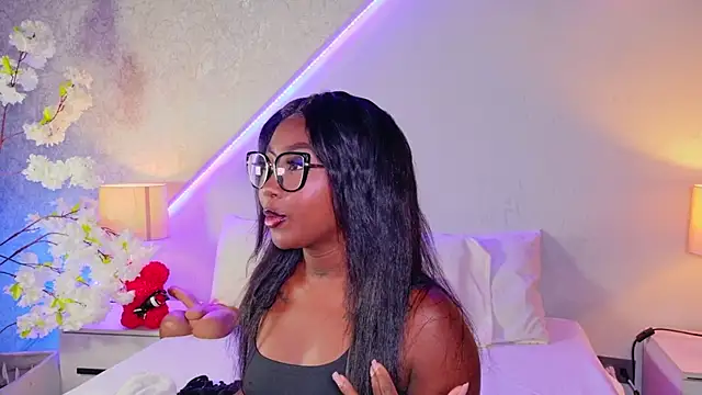 Kishalove  online show from June 16, 2026, 10:04 am