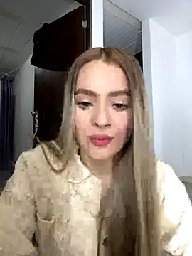 kendal blonde online show from September 26, 2025, 11:33 pm