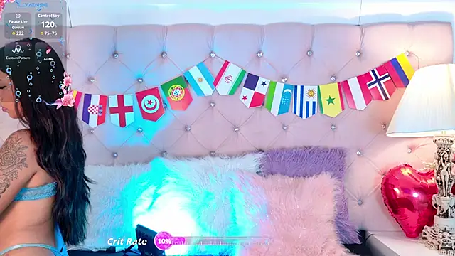 Snapshot of CaterinaRomano chatting on June 16, 2026, 7:36 pm CaterinaRomano online show from June 16, 2026, 7:36 pm