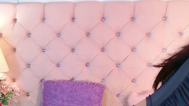 Snapshot of CaterinaRomano chatting on March 14, 2026, 2:12 pm CaterinaRomano online show from March 14, 2026, 2:12 pm