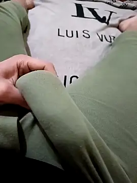 anis3g4 online show from February 6, 2026, 4:14 pm