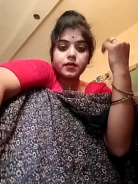 Yatiksha Beby online show from May 8, 2026, 1:04 pm