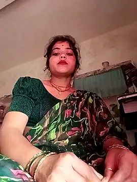 Yatiksha Beby online show from May 7, 2026, 2:05 am